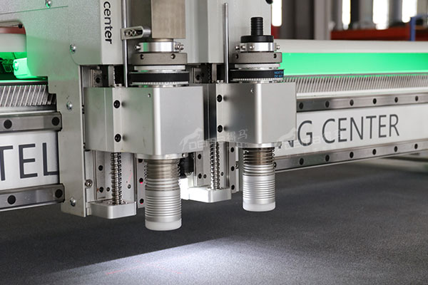 得马高速裁切机