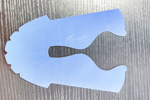 得马F11高速裁切机裁切样品