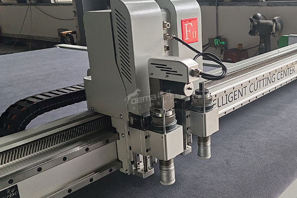 得马高速裁切机F11