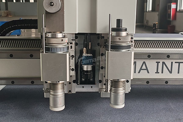 得马高速裁切机F11-1625